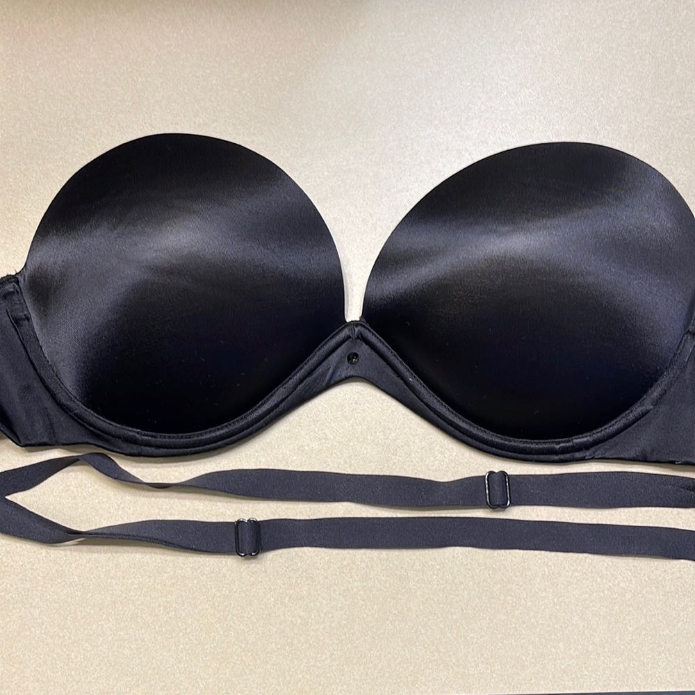 Victoria’s Secret Strapless Bra